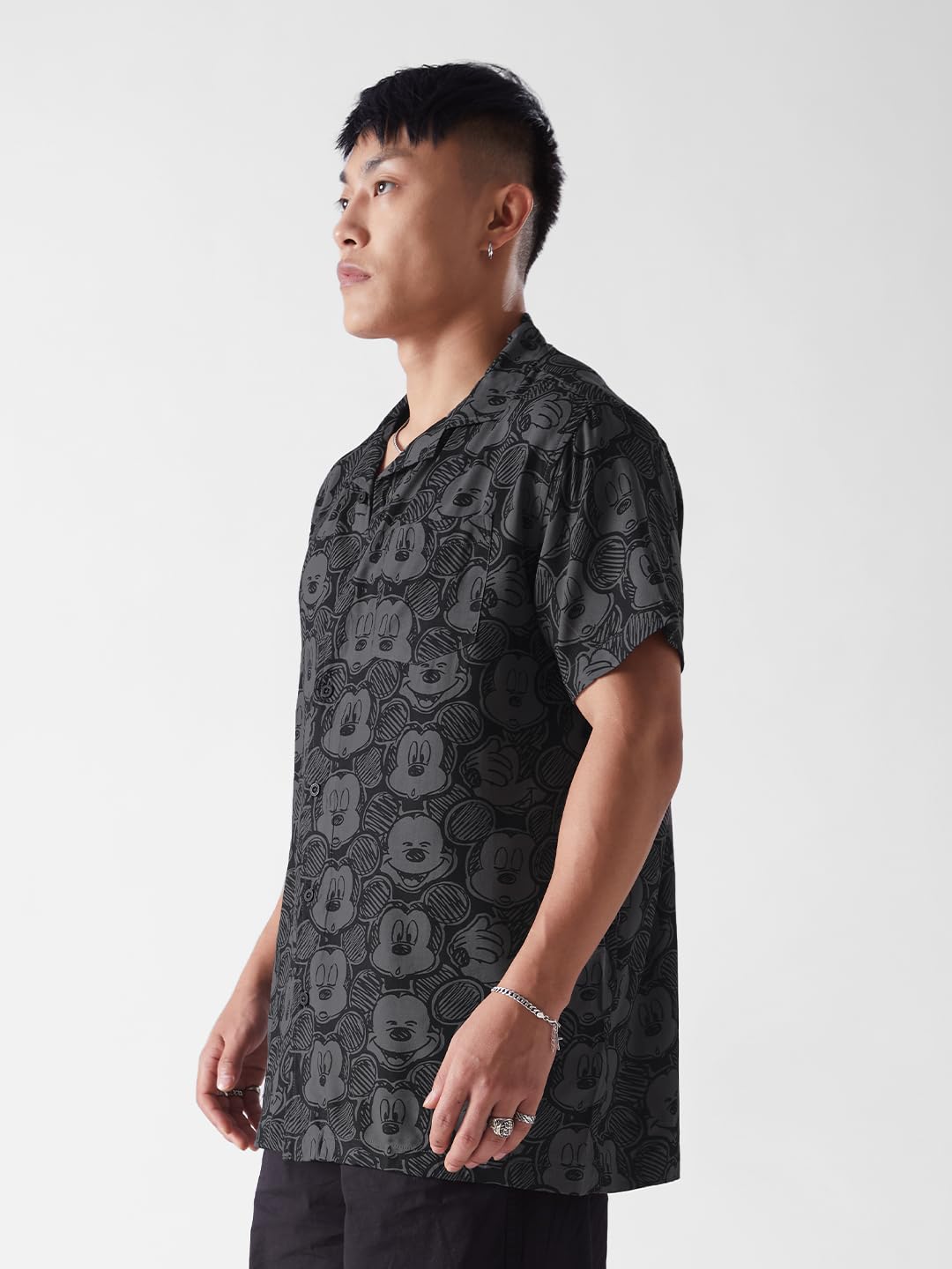 The Souled Store Official Mickey Mouse: Expressions Mens and Boys Relaxed fit Graphic Printed Half Sleeve Rayon Black Color Holi