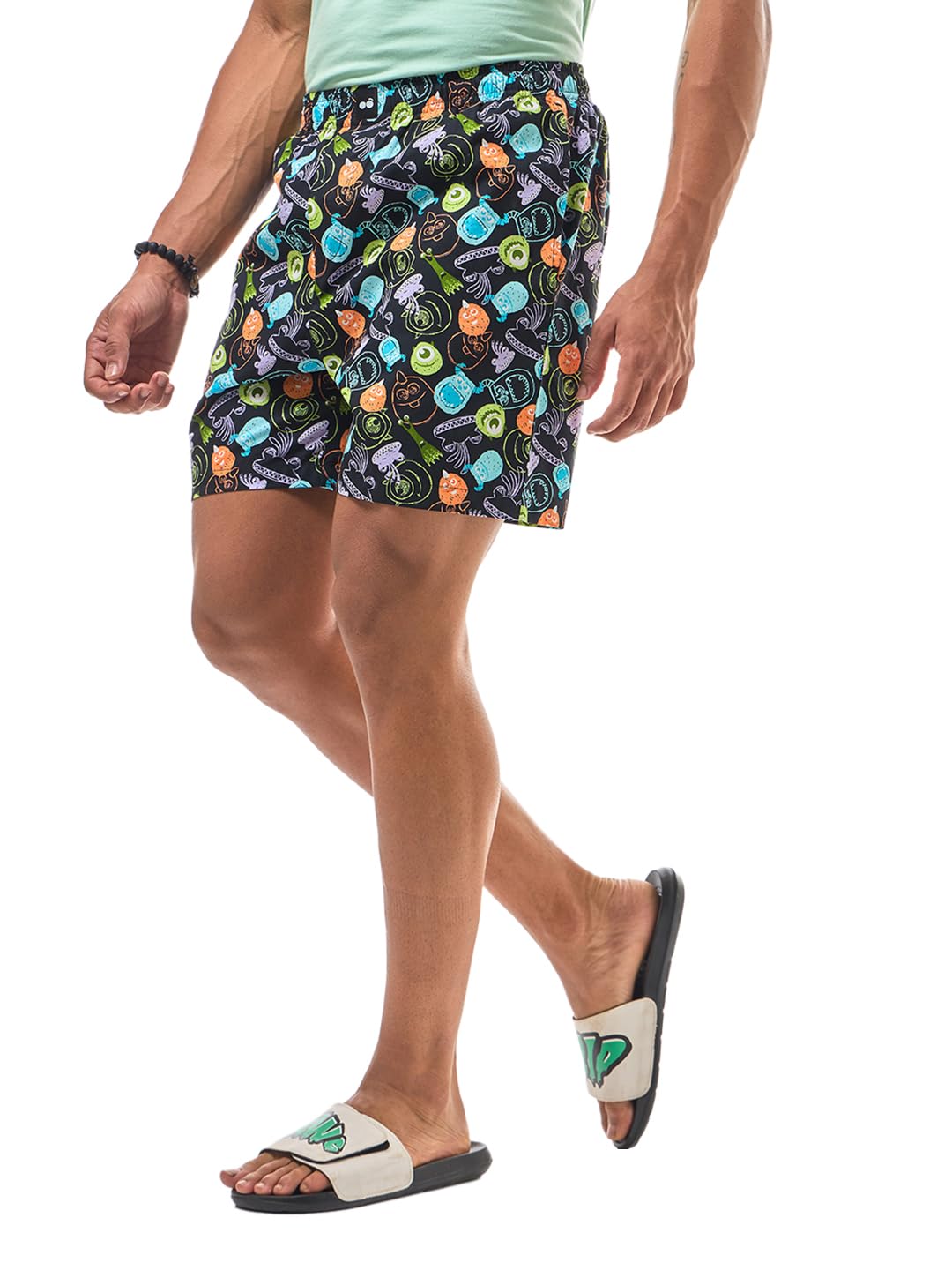Bewakoof Mens All Over Printed Regular Fit Cotton Boxer_628783_Black_XL