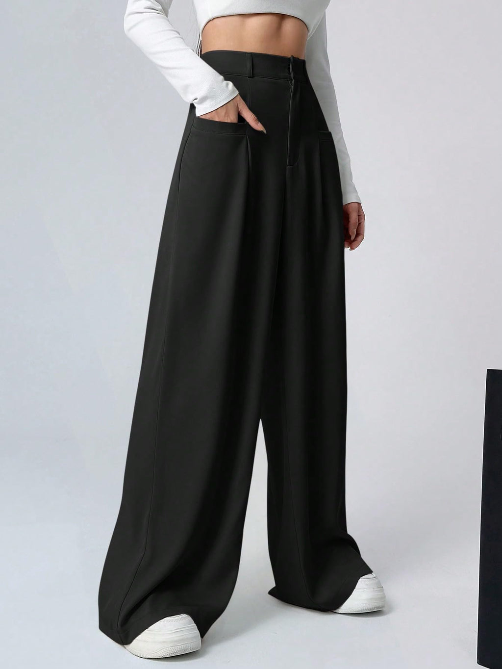 Shasmi Women & Girls Solid Black Color Loose Fit, Pleated Trousers, Wide Leg Pocket Casual Long Korean Trousers Pant (Pant 146 B