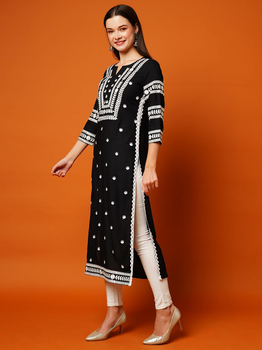 Anni Designer WomenS Cotton Blend Straight Chikankari Embroidered Kurta (Stho-Black-Grt_S_Black_Small)
