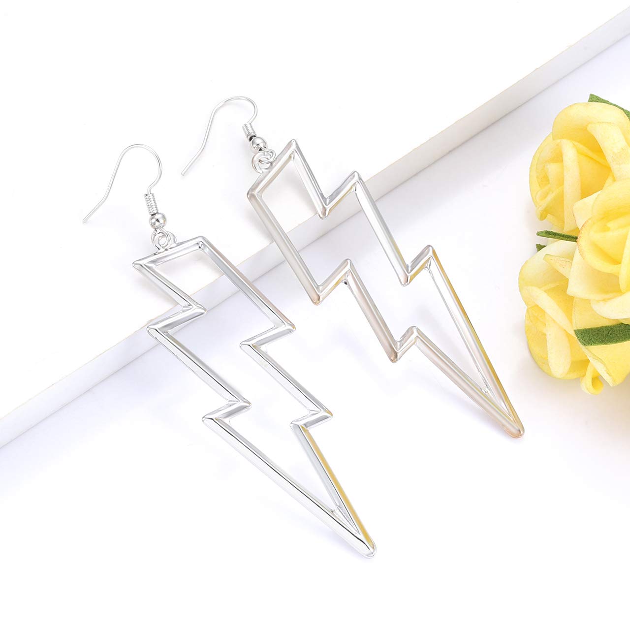 Lightning Bolt Drop Dangle Earrings For Women Statement Flash Thunder Hook Earrings Punk Fashion Halloween Outfits Party Jewelry
