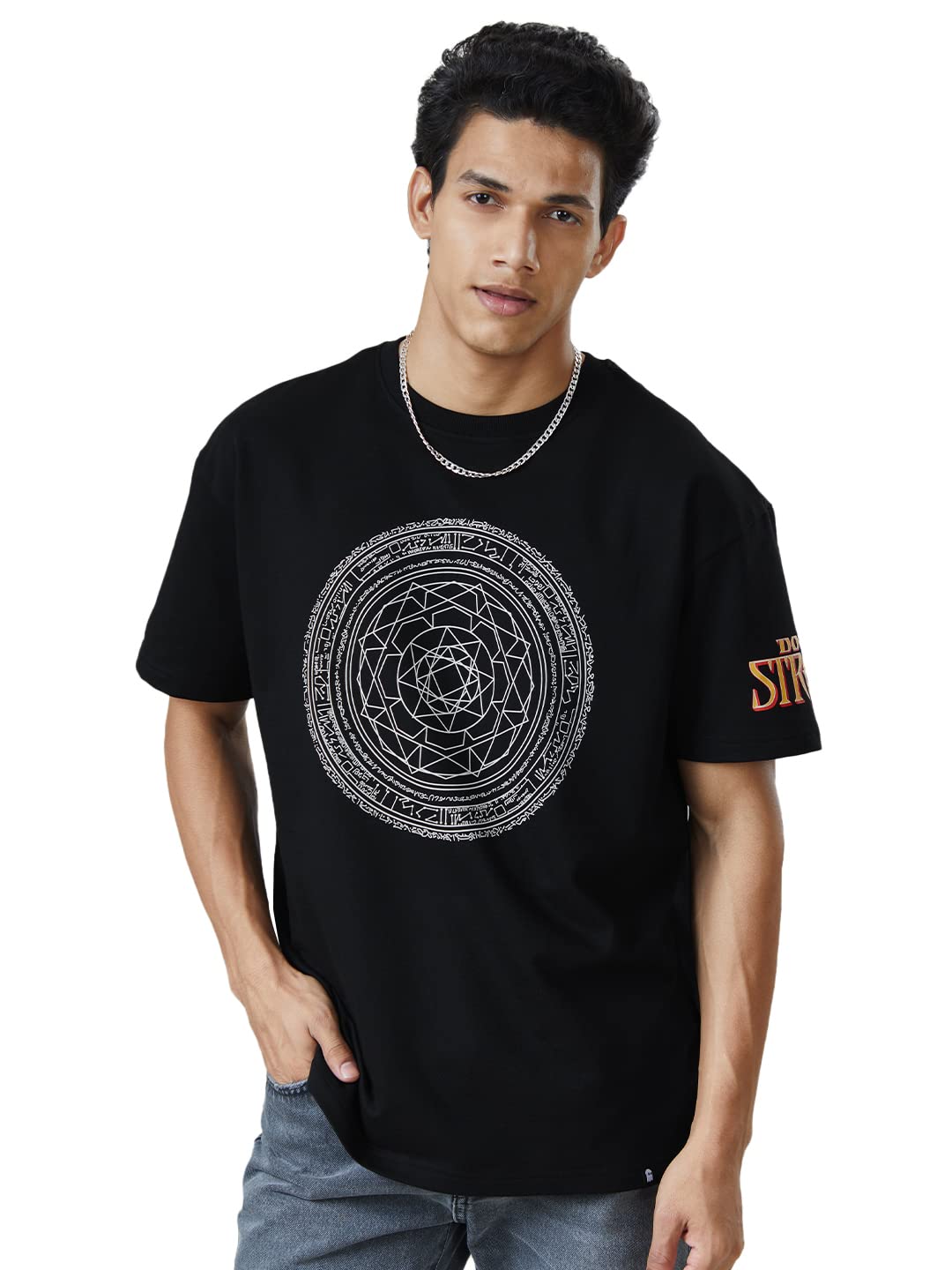 The Souled Store Men Official Doctor Strange Tao Mandalas (Glow In The Dark) Black Printed Oversized T-Shirts
