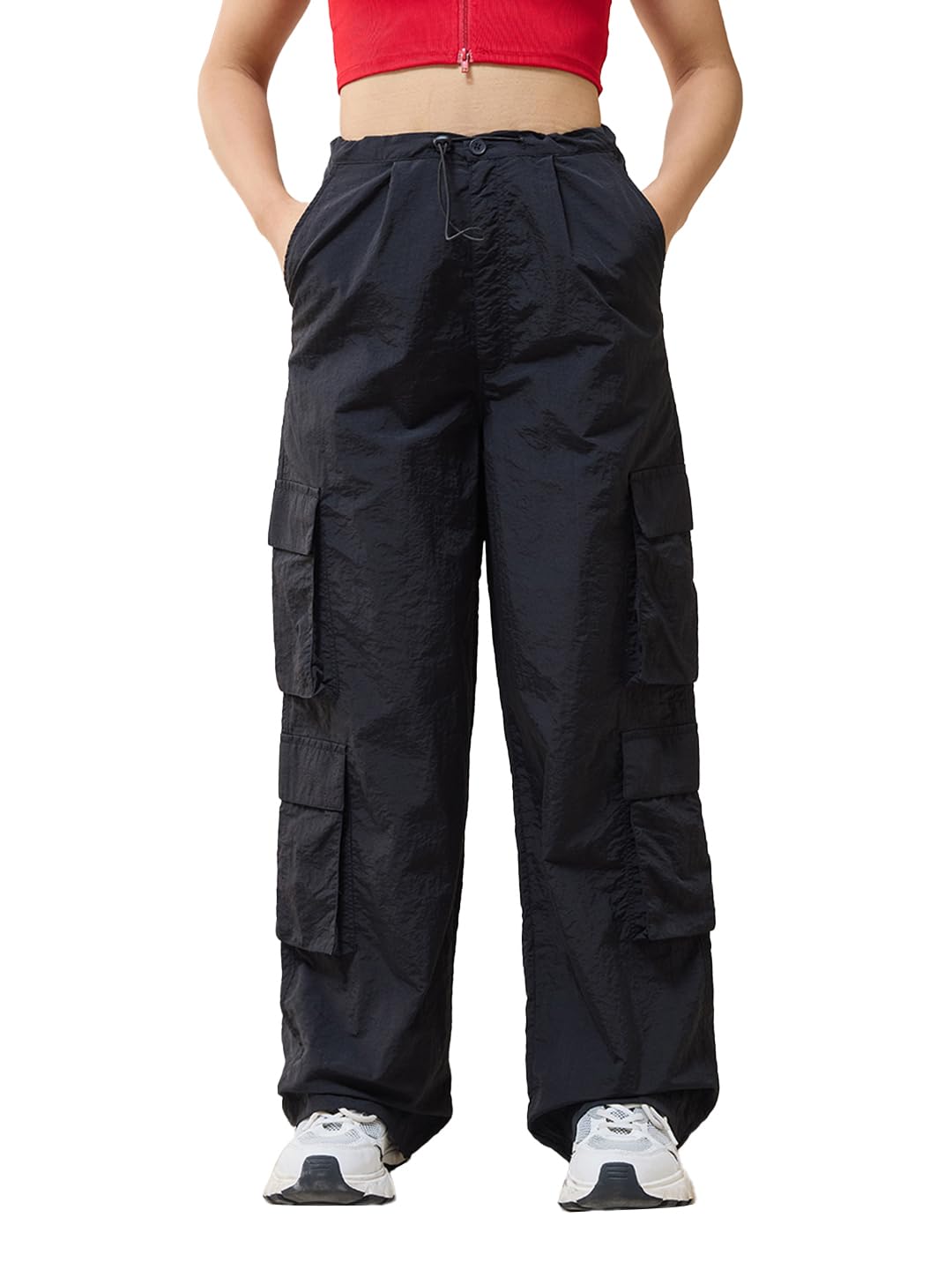 Bewakoof Womens Solid Baggy Oversized Fit Nylon Cargo Parachute Casual High Rise Pants_628735_Black_M