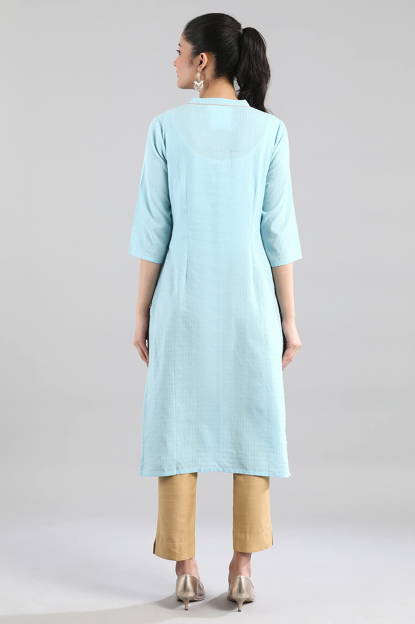 Aurelia Women'S Cotton Blend Solid Regular Kurta