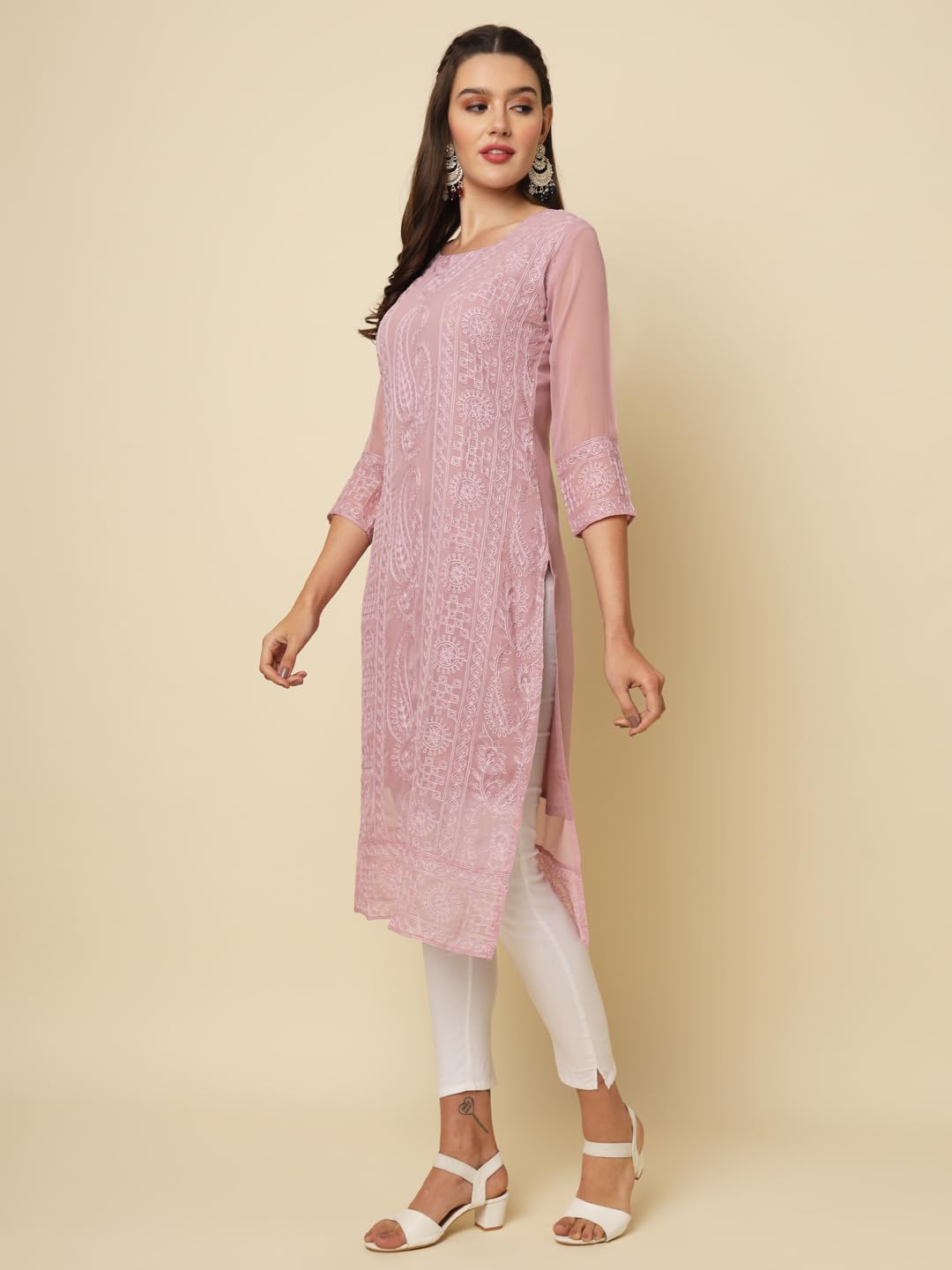 Vairagee WomenS Georgette Straight Cut Round Neck Kurta With Beautiful Lucknowi Chickankari Work (1631)