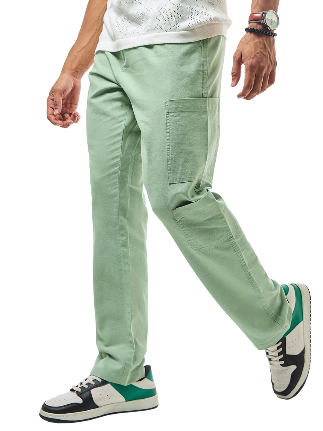 Bewakoof Mens Solid Regular Fit Cotton Linen Blend Cargo Trousers_628748_Green_30