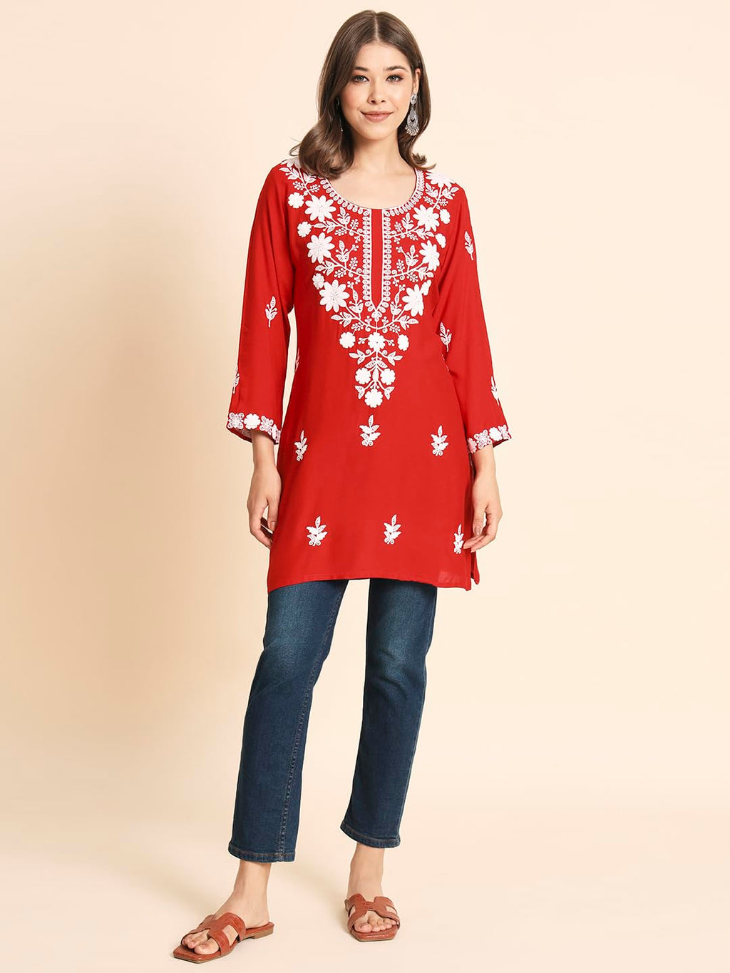 Vairagee WomenS Rayon Straight Cut Round Neck Kurta With Beautiful Lucknowi Chickenkari Work (1594) Red