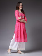 Stylum Women'S Lehariya Printed & Embroidered Georgette Naira Cut Kurta (Townpink_Pink)