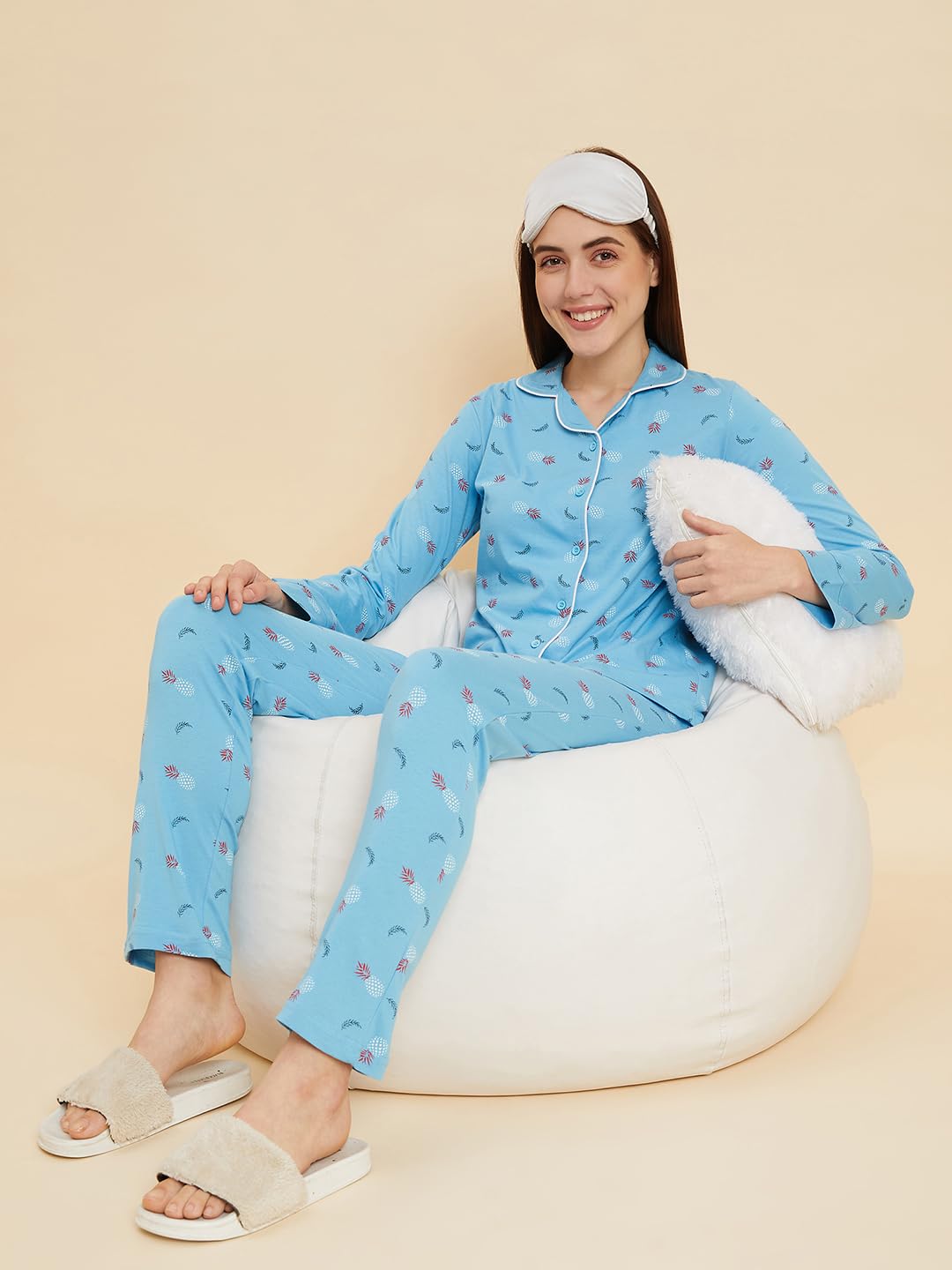Sweet Dreams Women Printed Full Sleeves Pyjama Set