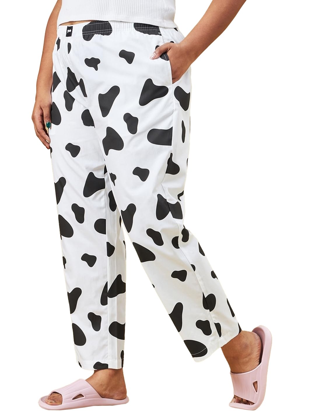 Bewakoof Womens All Over printed Regular Fit Cotton Plus Size Pyjama_604948_White_5XL