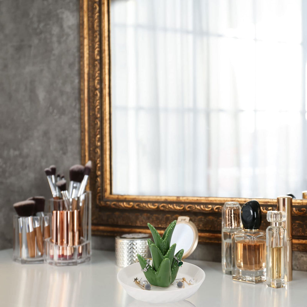 HOME SMILE Ceramic Aloe Ring Holder with Derorative White Dish Dish for Jewelry,Christmas Birthday Gifts