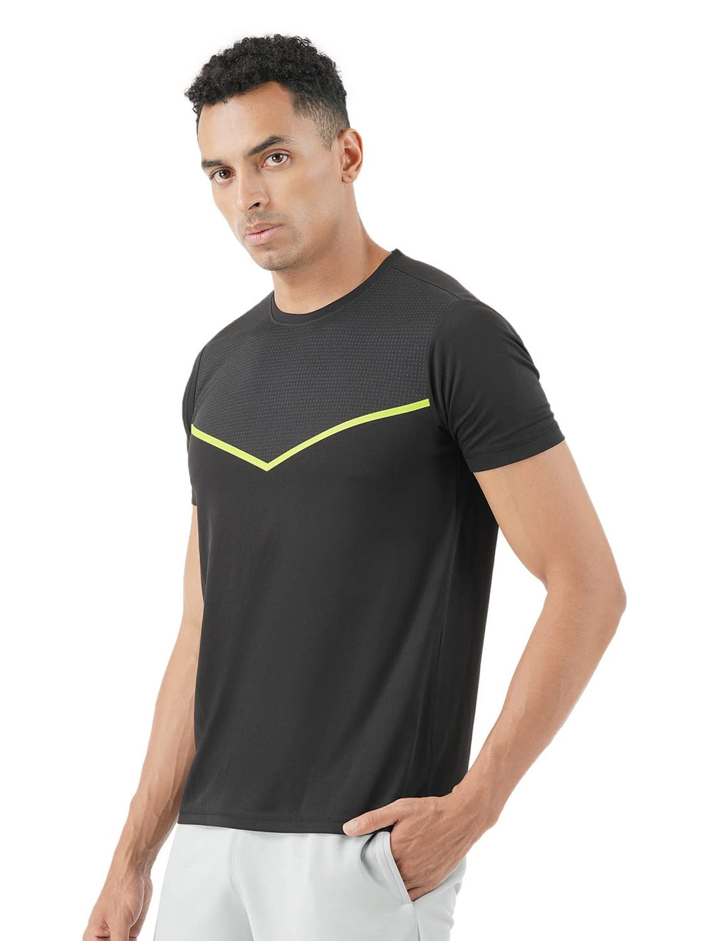 PUMPD Athleisure Mens Stylish T-Shirt for Gym -DryTech, Anti-Odor, Lightweight, Soft Seams, UV Protect