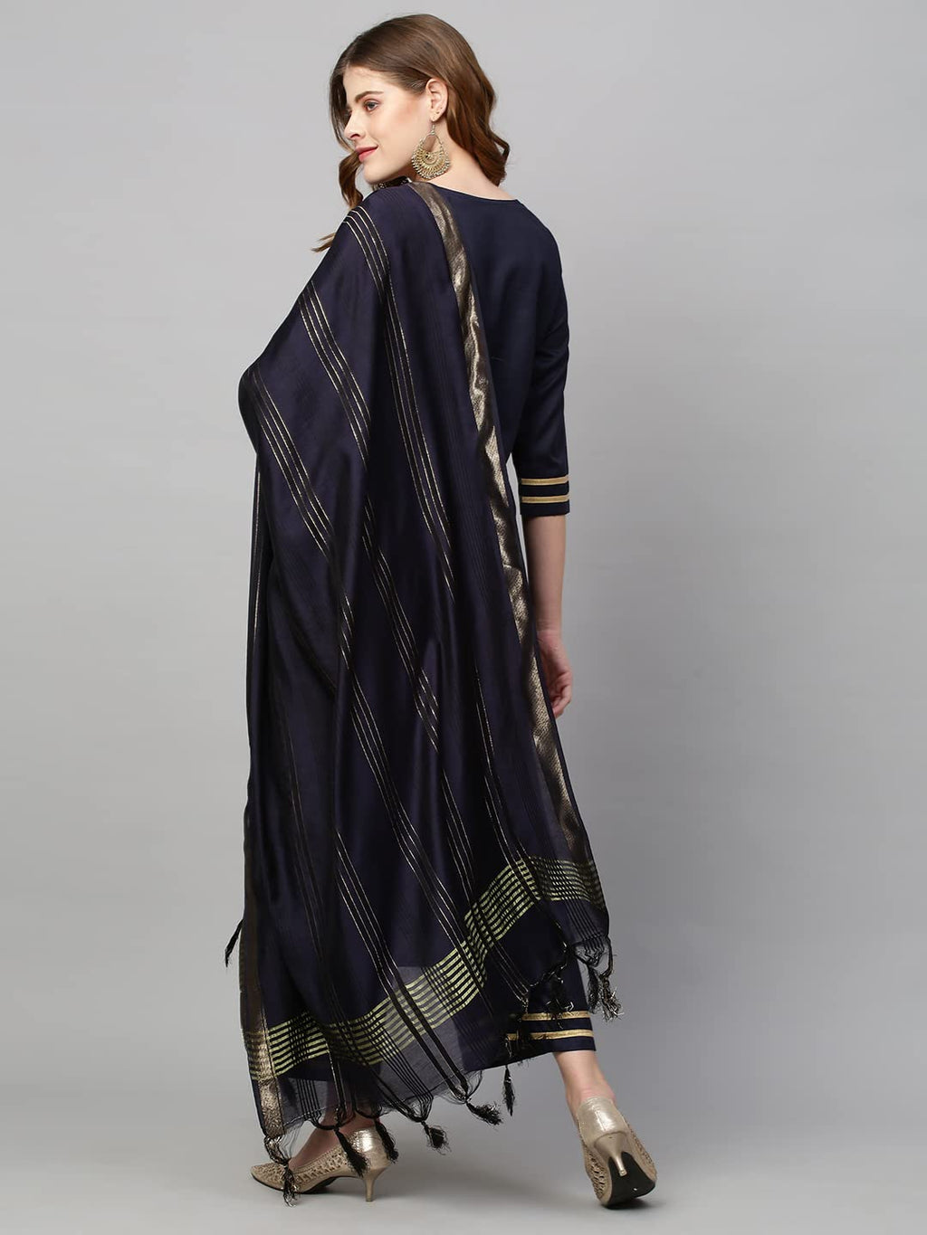 Gosriki Women'S Cotton Blend Solid Straight Kurta With Palazzos & With Dupatta (Wukis-Gs)