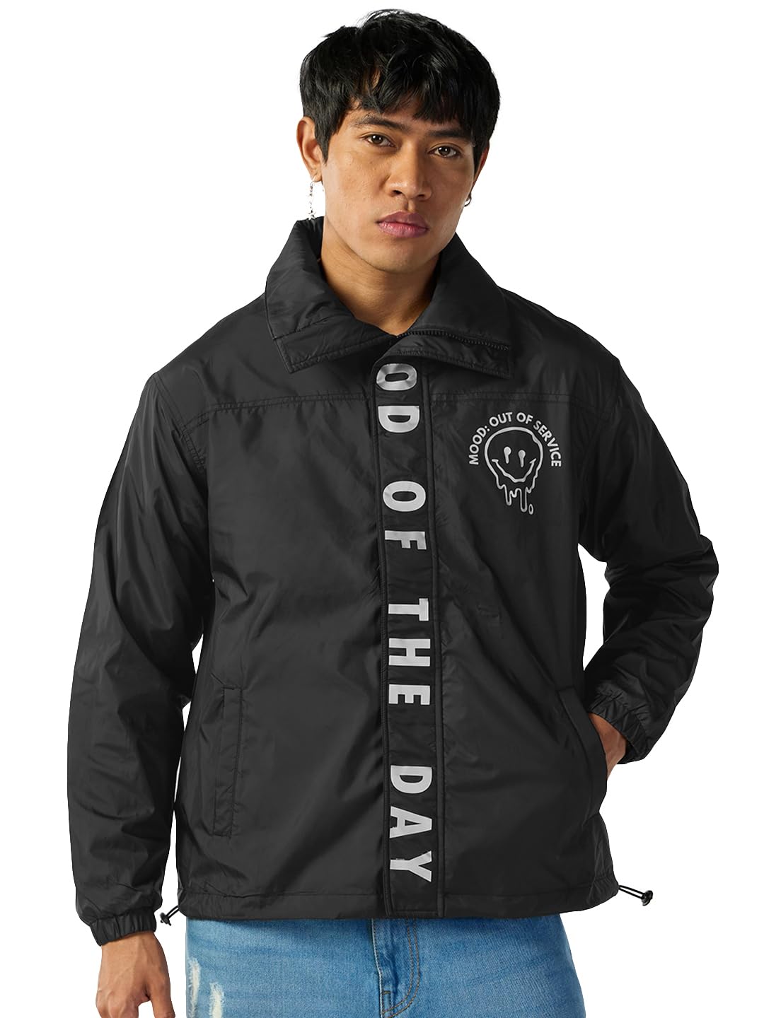 Bewakoof Air 1.0 MenS Graphic Print Oversized Fit Full Sleeve High Neck Nylon Jacket_642501_Black_Xl
