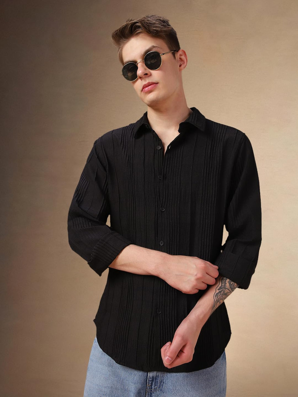 Dennis Lingo Men Black Textured Polyester Regular Fit Full Sleeve Shirts