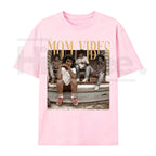 "Mom Vibes" – Vintage 90s Nostalgia Retro Motherhood Graphic Top