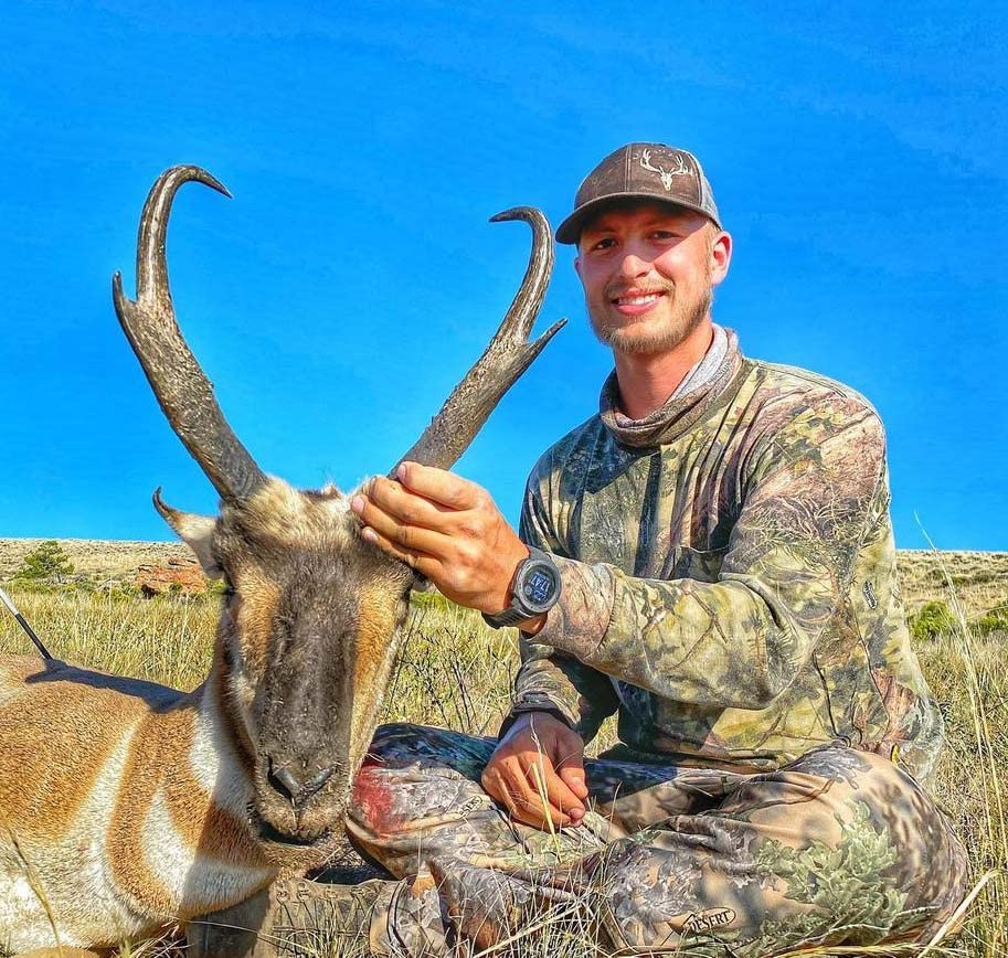 King's Camo Men's Standard King's Classic Long Sleeve Tee, Realtree Edge, Medium