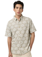 Bewakoof Mens All Over Printed Oversized Fit Half Sleeve Resort Collar Jacquard Shirt_677338_Brown_XL