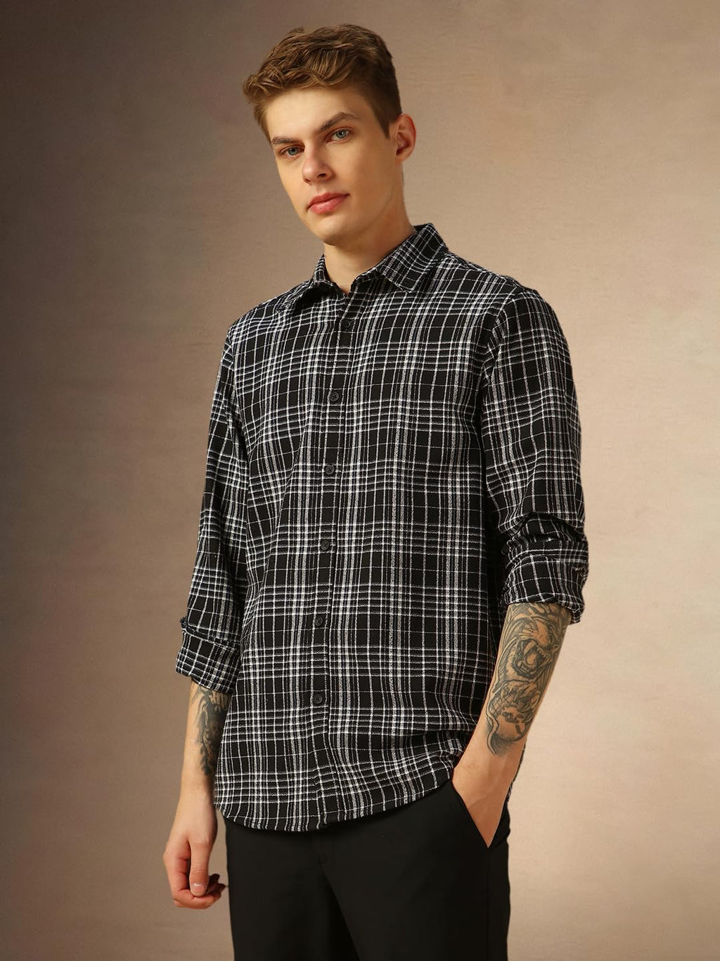 Dennis Lingo Men Black Checks Cotton Regular Fit Full Sleeve Shirts