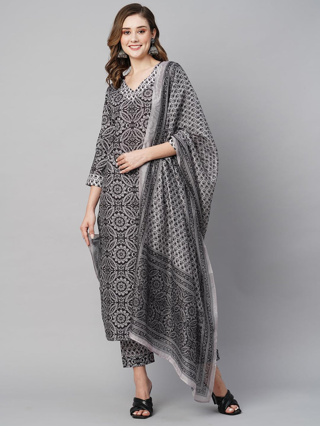 ANNI DESIGNER Womens Cotton Blend Straight Printed Kurta with Pant & Dupatta (Nihira Cream-7NW_S_Black_Small)