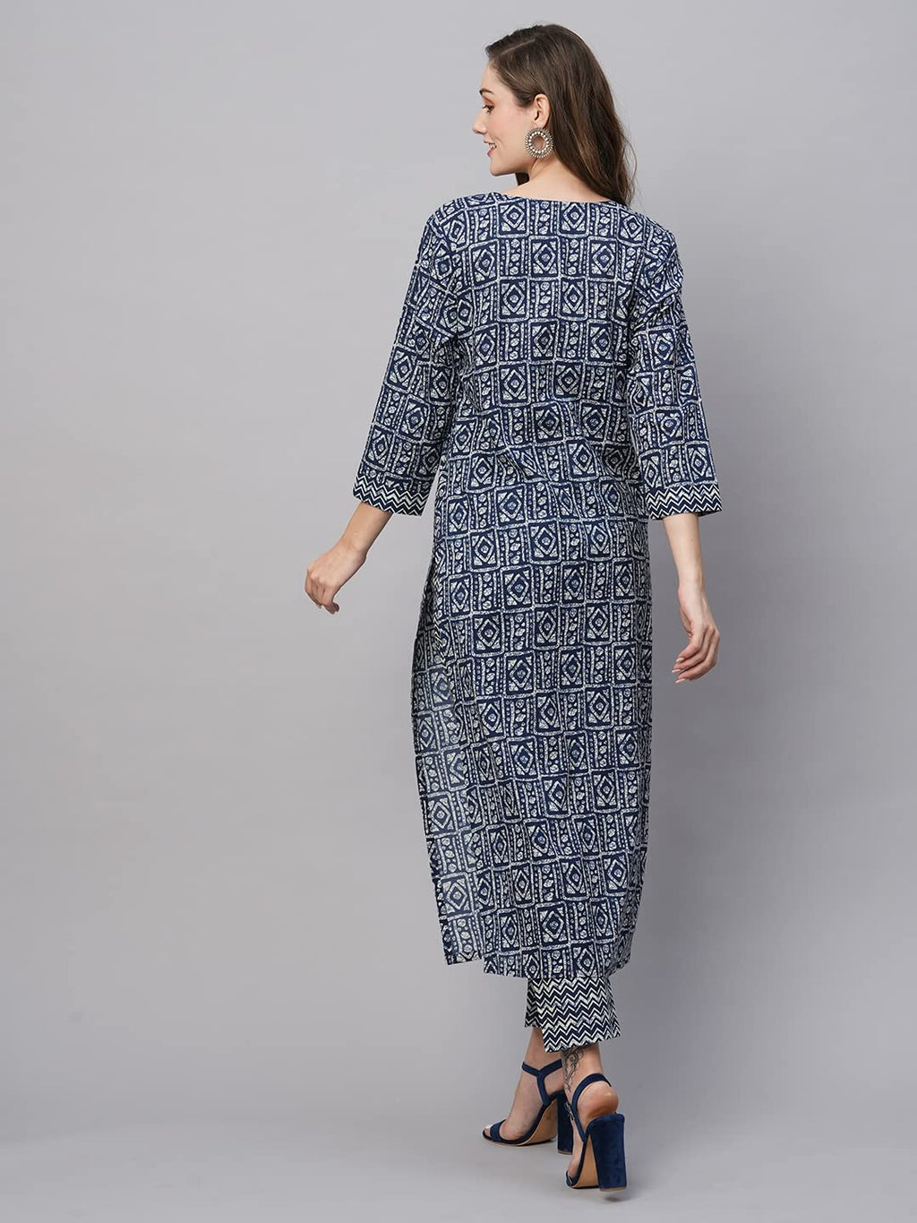 ANNI DESIGNER Womens Cotton Blend Straight Printed Kurta with Pant (Yami Blue_M_Blue_Medium)