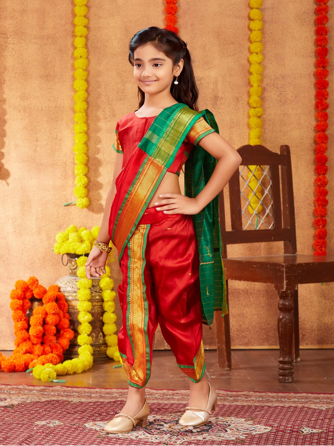 Aarika Girls Ethnic Wear Red Colour Shree Nav Saree (4-9 Years)