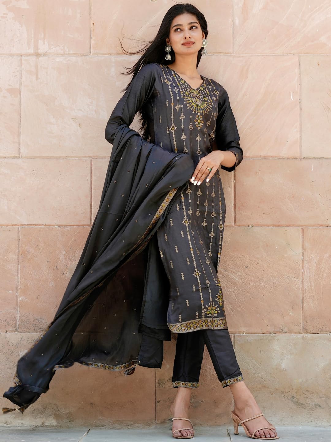 Libas WomenS Silk Blend Kurta Sets (33340O_Charcoal