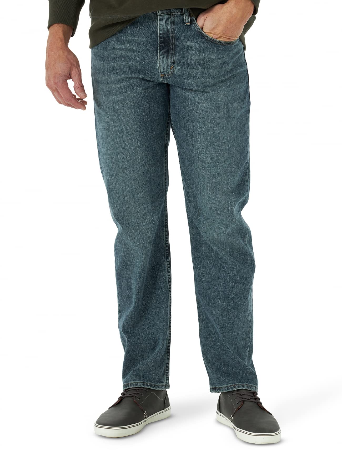 Wrangler Mens Free-to-Stretch Relaxed Fit Jean, grey Tint, 40W x 32L