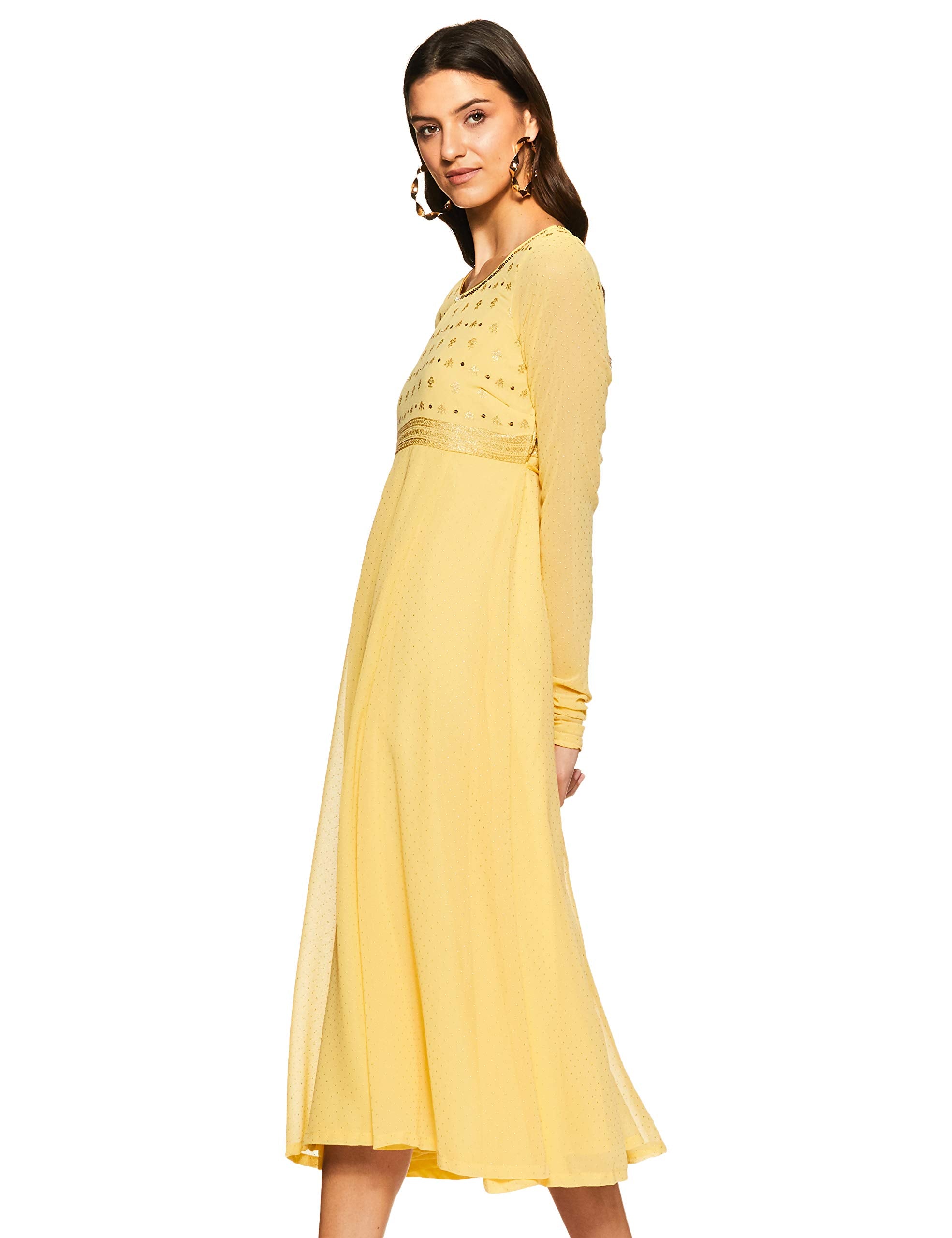 Aurelia Womens Round Neck Solid Embellished Kurta