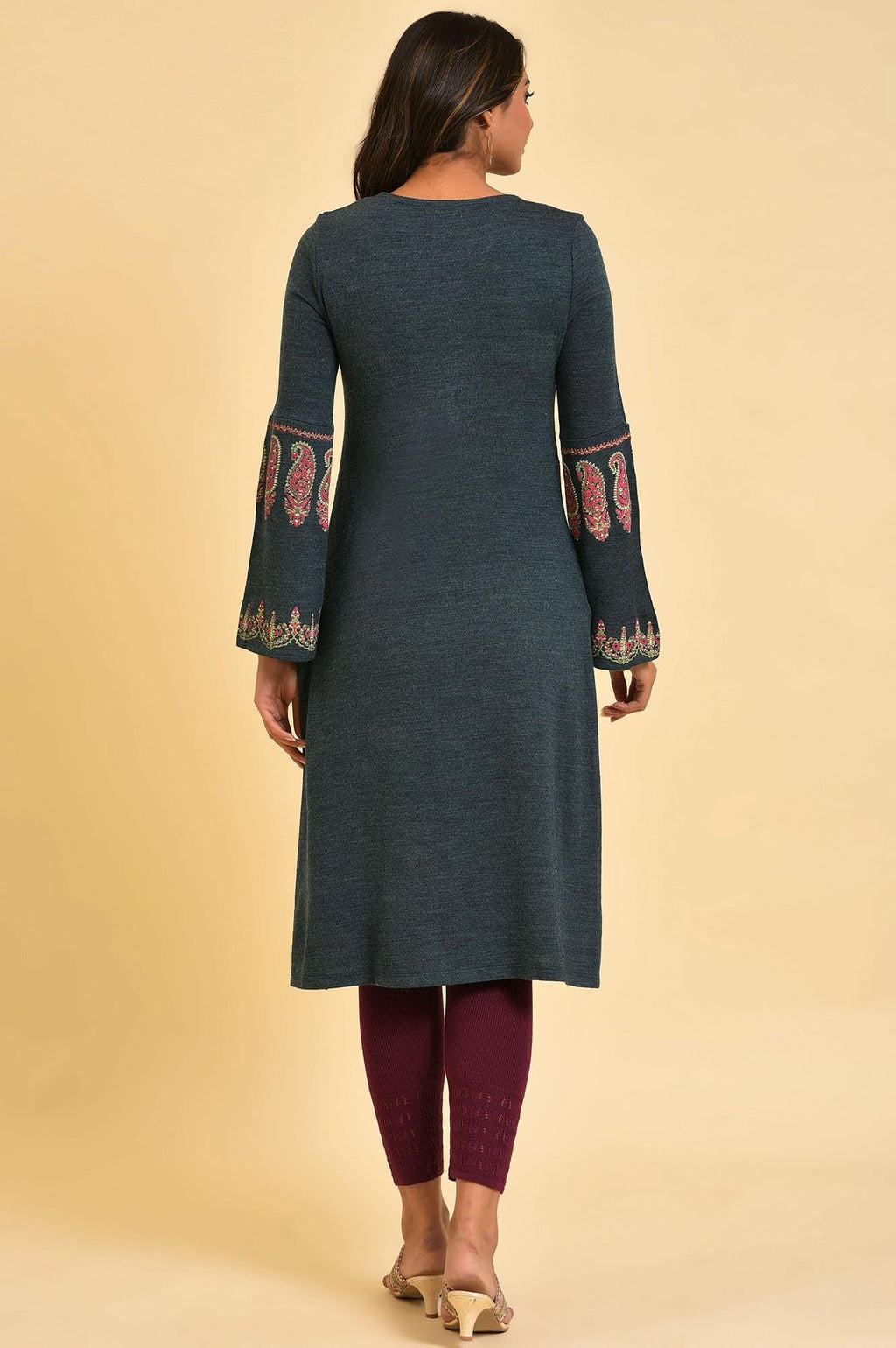 W For Woman Women Acrylic Regular Winter Kurta