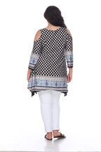 White Mark PS1305-153-3XL Womens Plus Size Antonia Cut-Out Shoulder Tunic Top  Black & White - 3XL