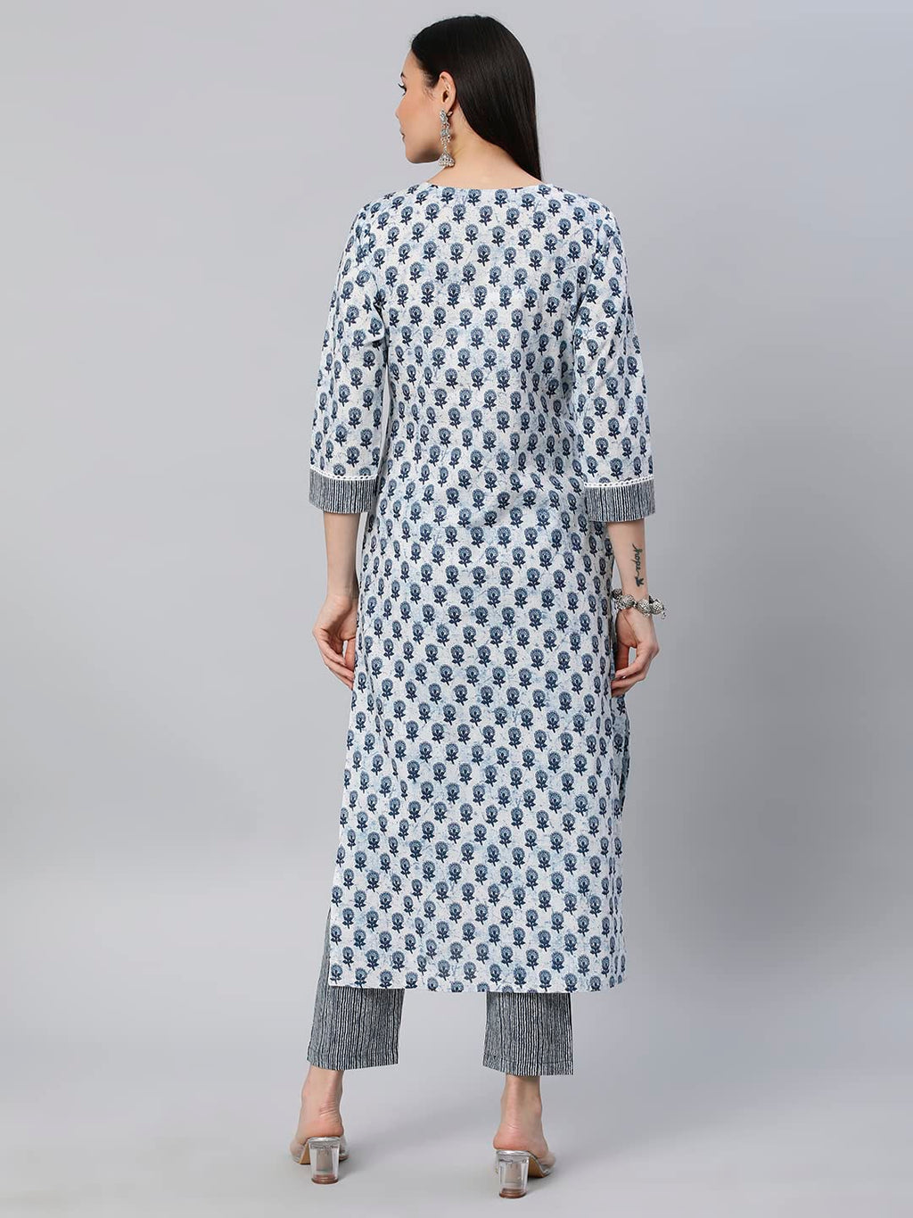ANNI DESIGNER Womens Cotton Blend Straight Printed Kurta with Pant Set (Bitiya Blue_M_Blue_Medium)