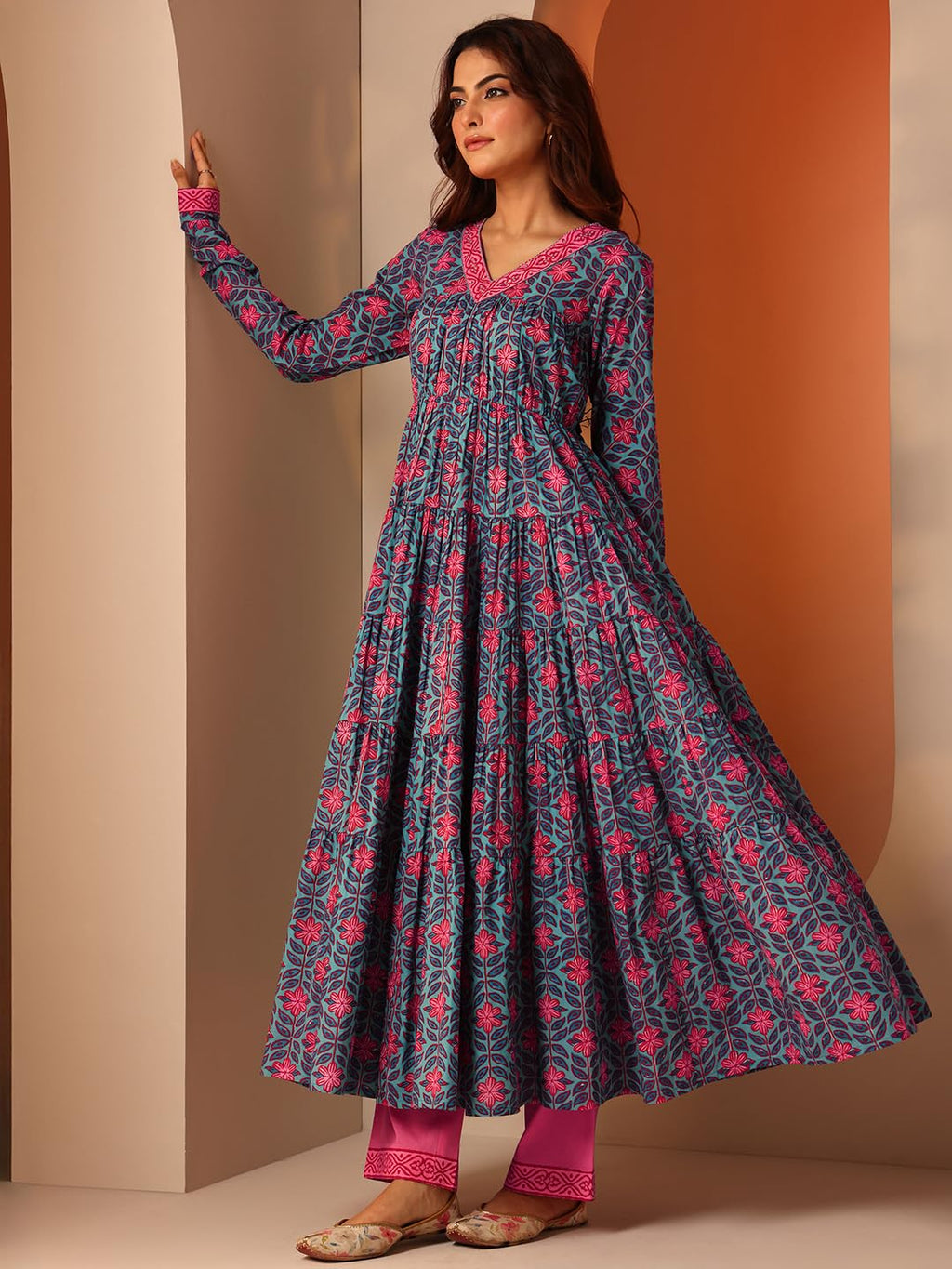 Libas WomenS Cotton Kurta Set (400786_Blue