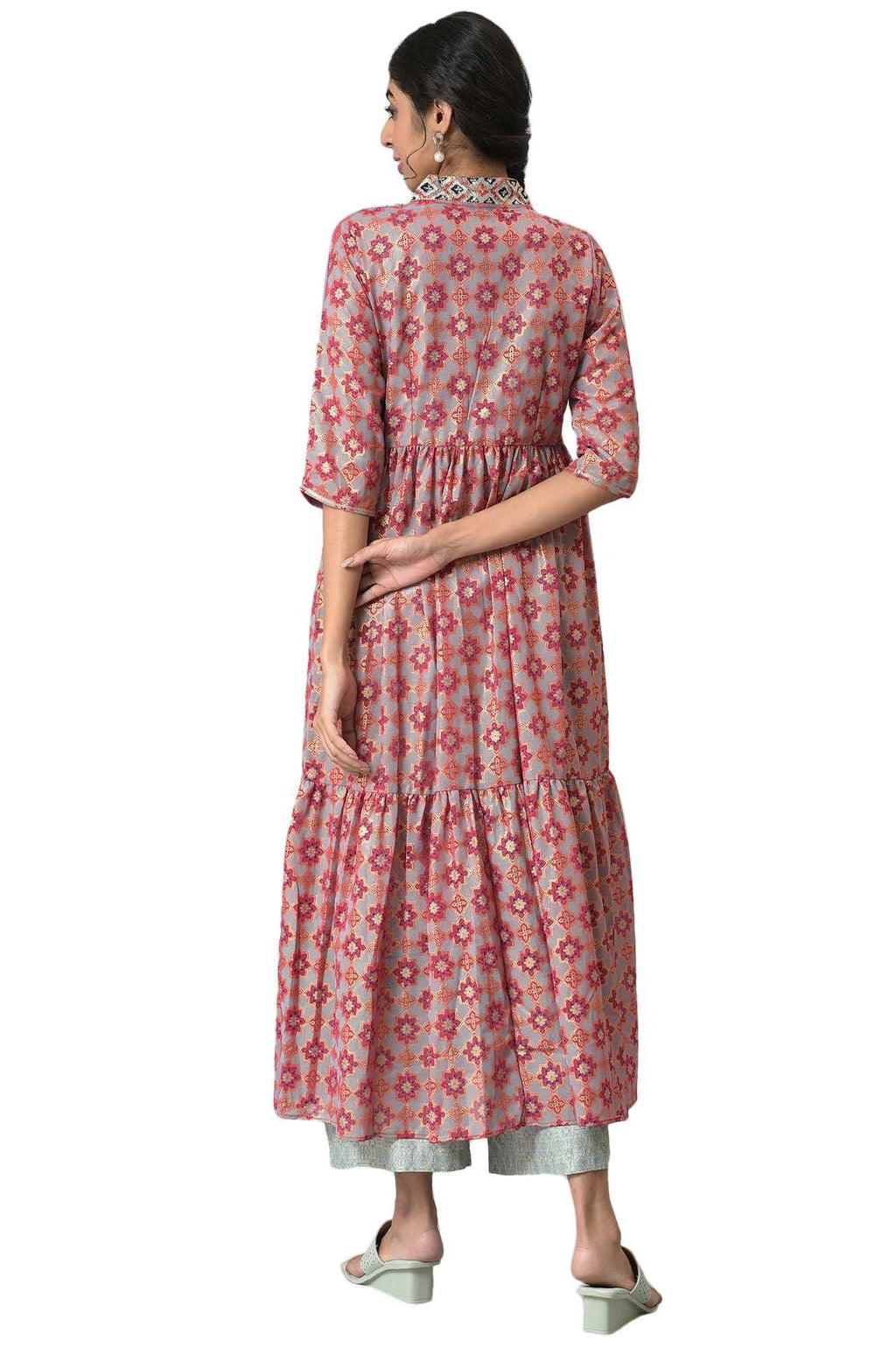 Aurelia Women'S Geometric Print Georgette Kurta Set With Palazzos & Shrug