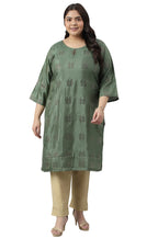 W For Woman Green Shantung Plus Size Kurta With Mukaish Print_22Auw19187G-119290_5Xl
