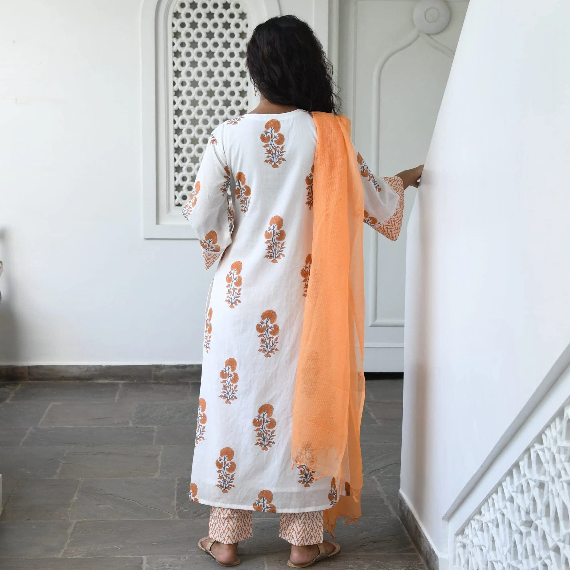 ANNI DESIGNER Womens Cotton Blend Straight Printed Kurta with Pant & Dupatta (SAGANERI-ORANGE_XXL_Orange_XX-Large)