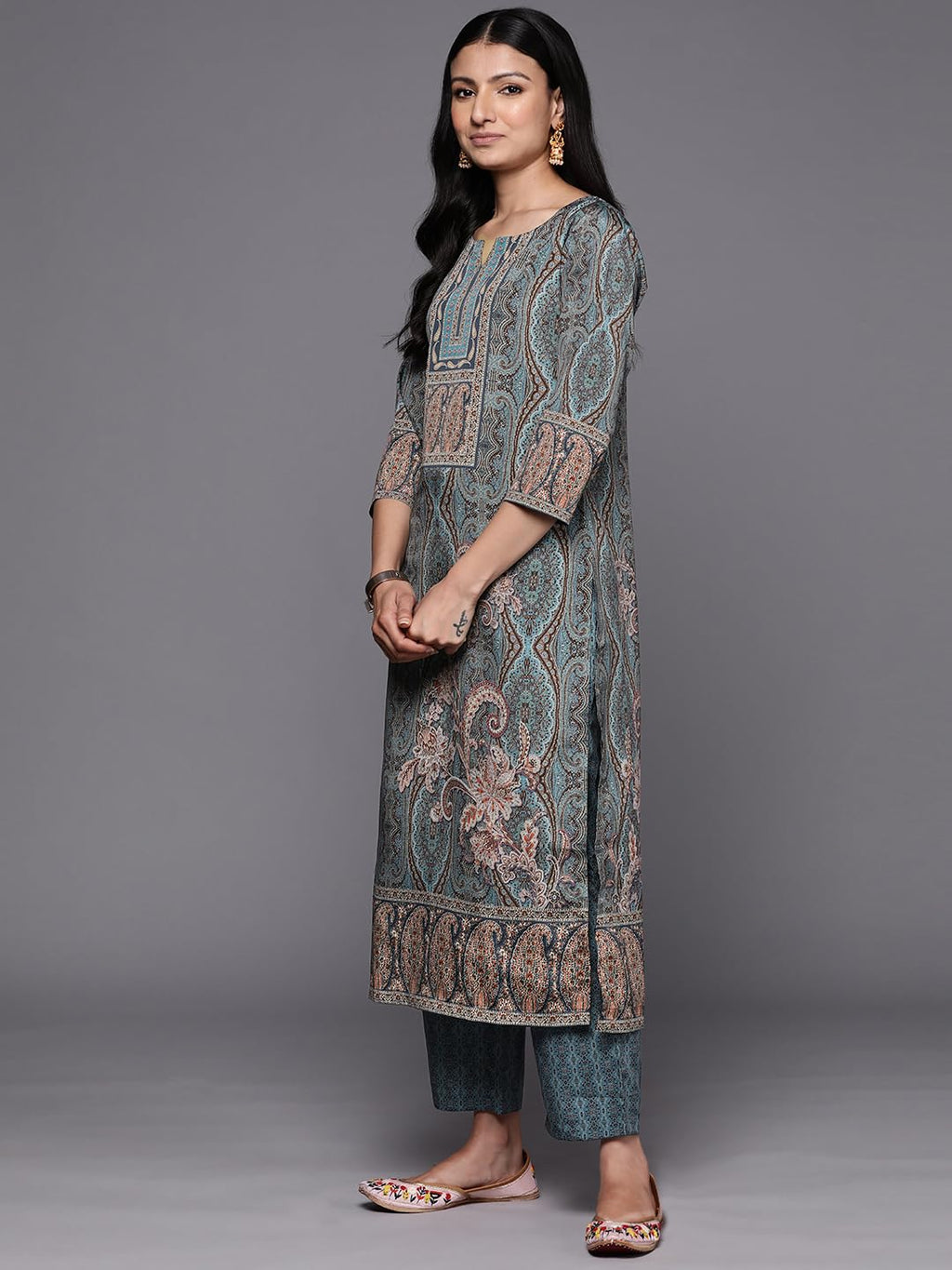 Libas Womens Poly Crepe Kurta Sets