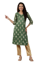 Aurelia WomenS Abstract Printed Straight Kurta | Lightweight V-Neck Kurta For Women | Printed Kurta For Women | Beautiful Regula