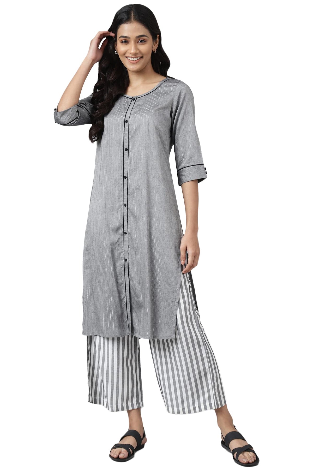 Aurelia Womens Grey Solid Kurta And Straight Culottes Set_22AUAS13442-703683_L
