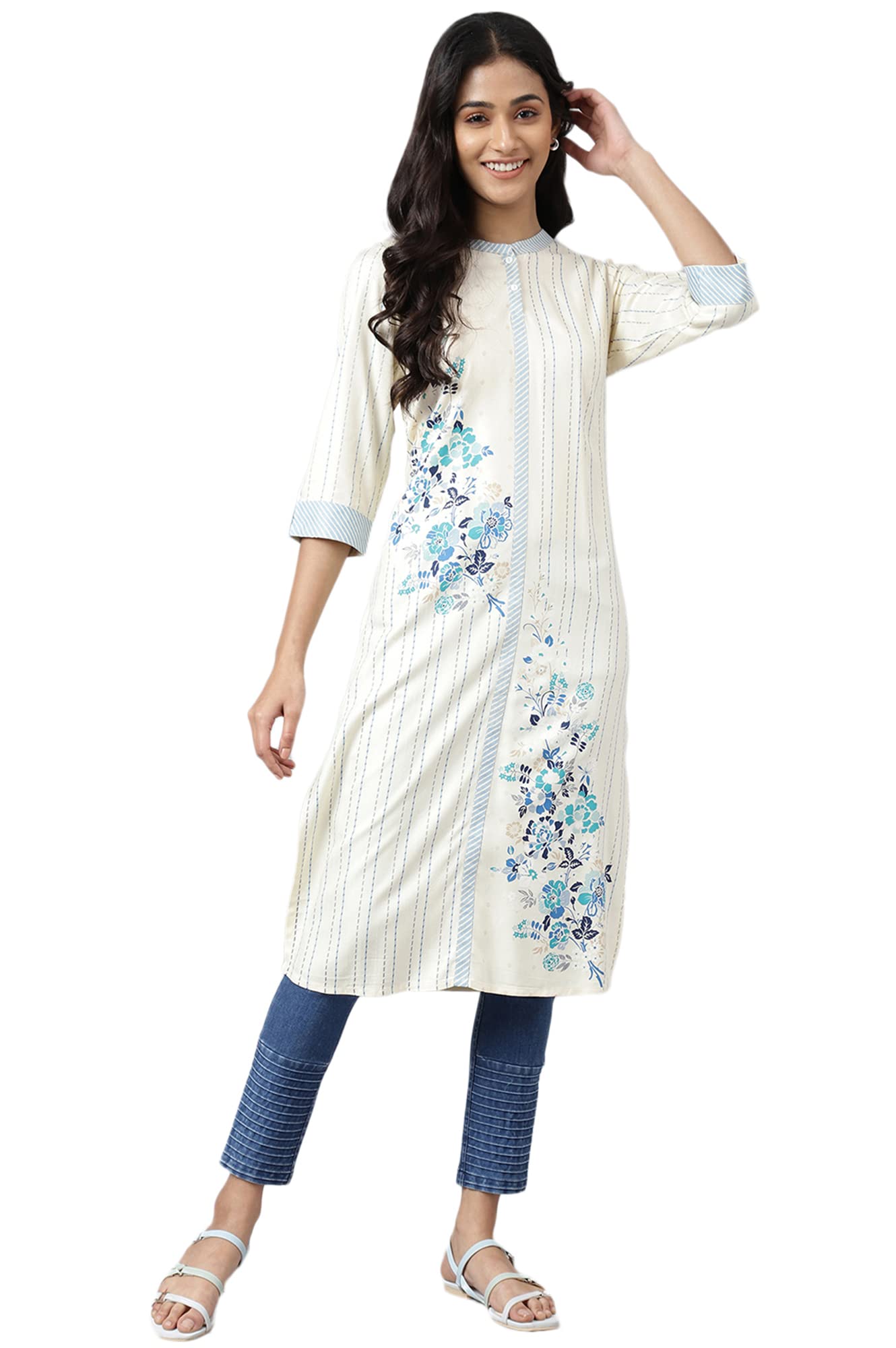 Aurelia Women White Rayon Geometric Printed Straight Kurta_22Aua13362-504134_L