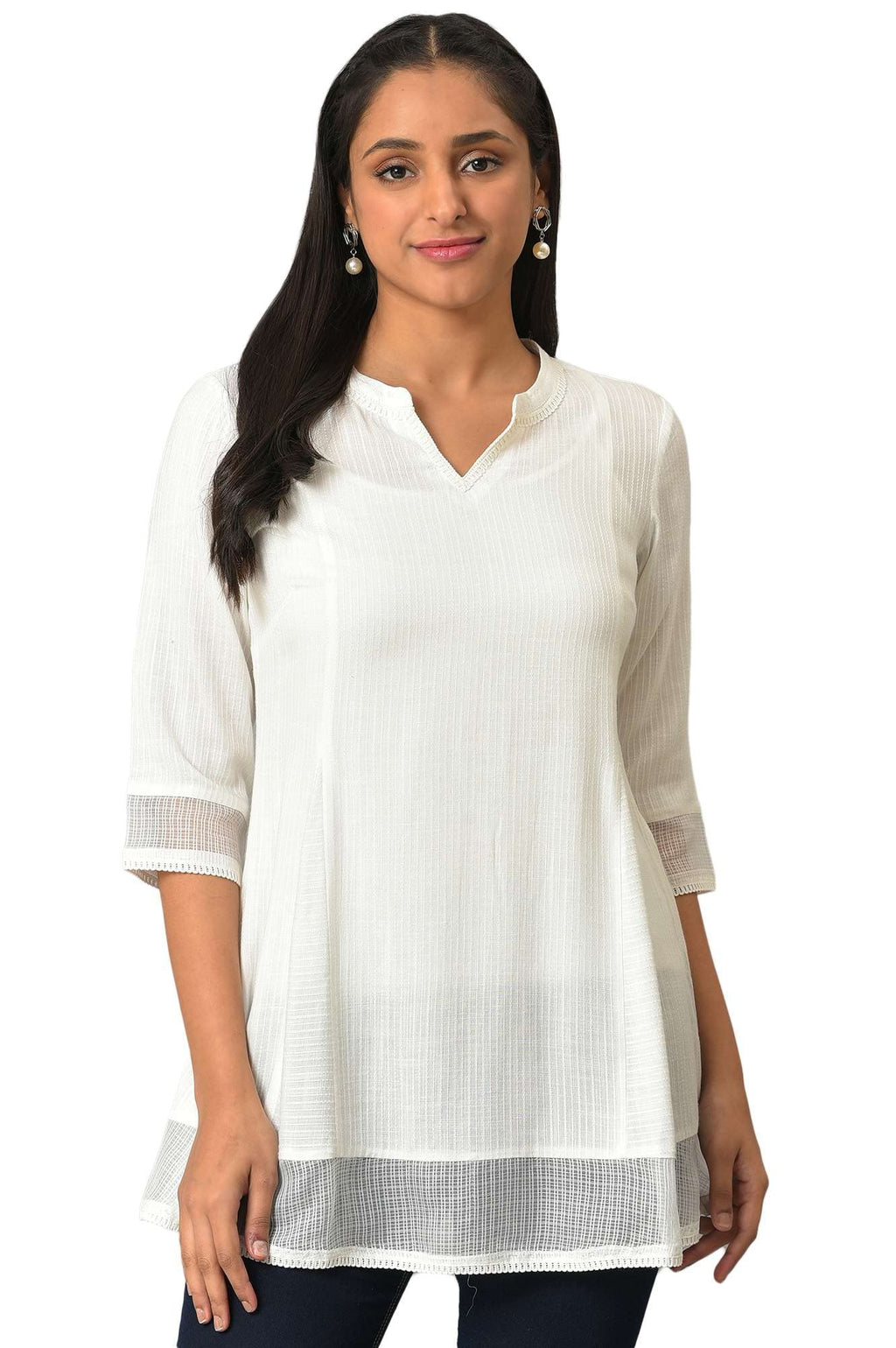 Aurelia Women'S Solid Loose White Rayon Texutured Kurti (23Fea30324-602408