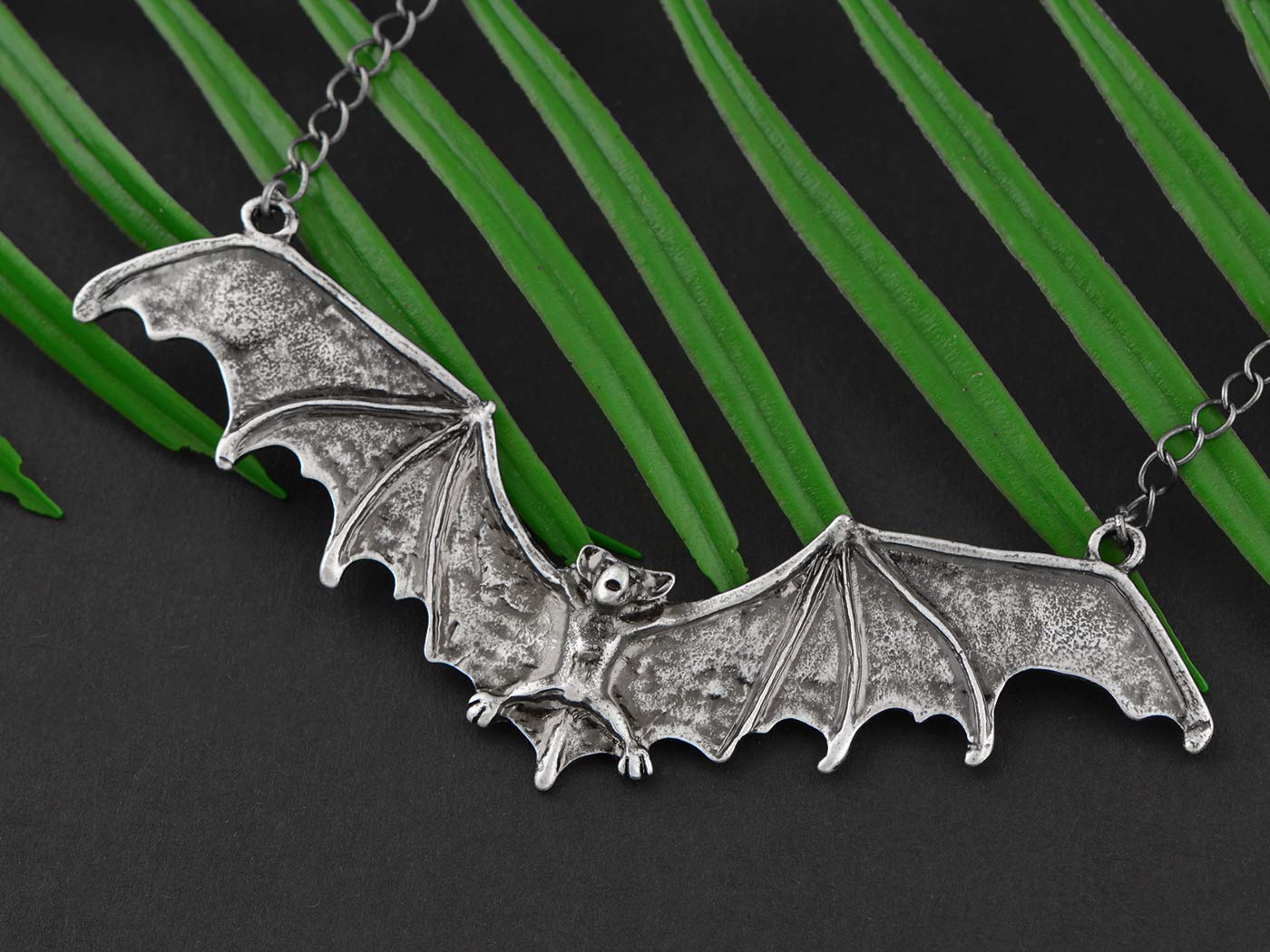 Alilang Frightening Halloween Enamel Paint Flying Bat Metal Chain Pendant Necklace