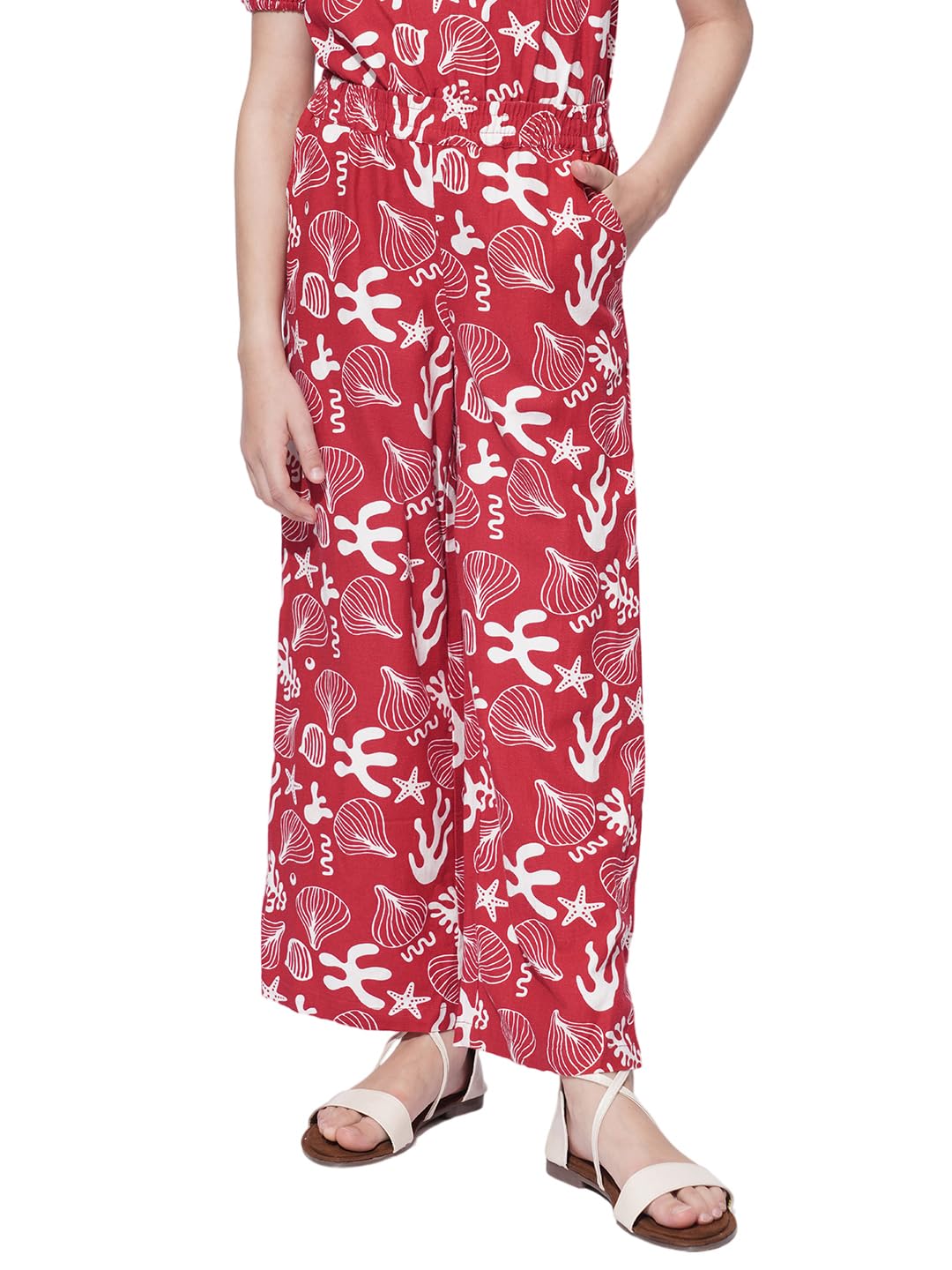 Vero Moda Girl Printed Viscose Blend Relaxed Fit Mid Rise Red Casual Pants