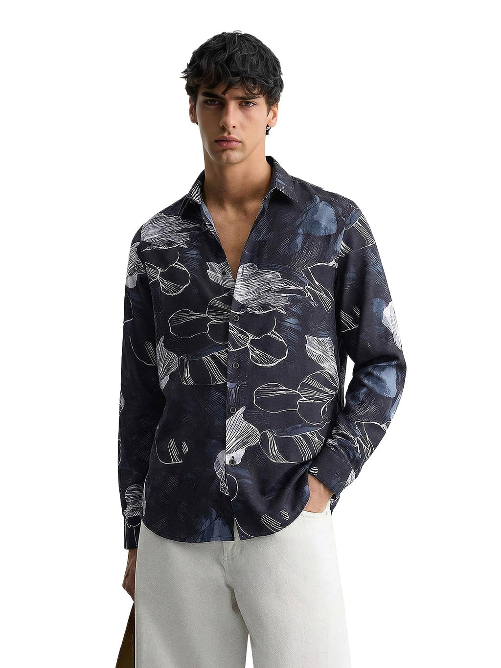 The Indian Garage Co Mens Slim Fit Cutaway Collar Long Sleeves Printed Party Shirt
