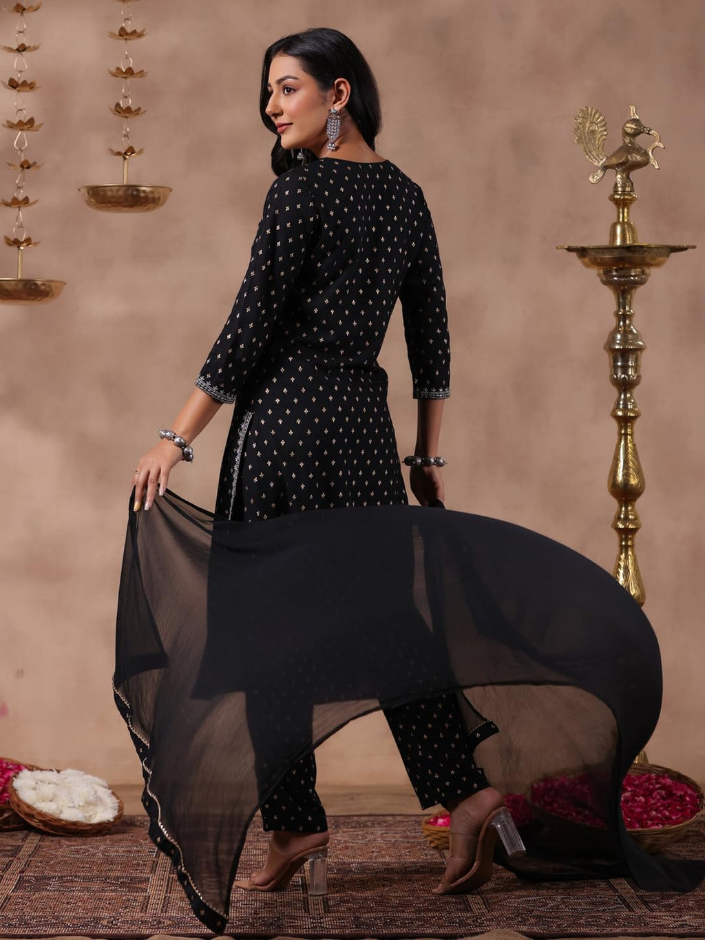 Anubhutee Women'S Black Ethnic Motifs Zari Work Straight Kurta With Trousers & Dupatta