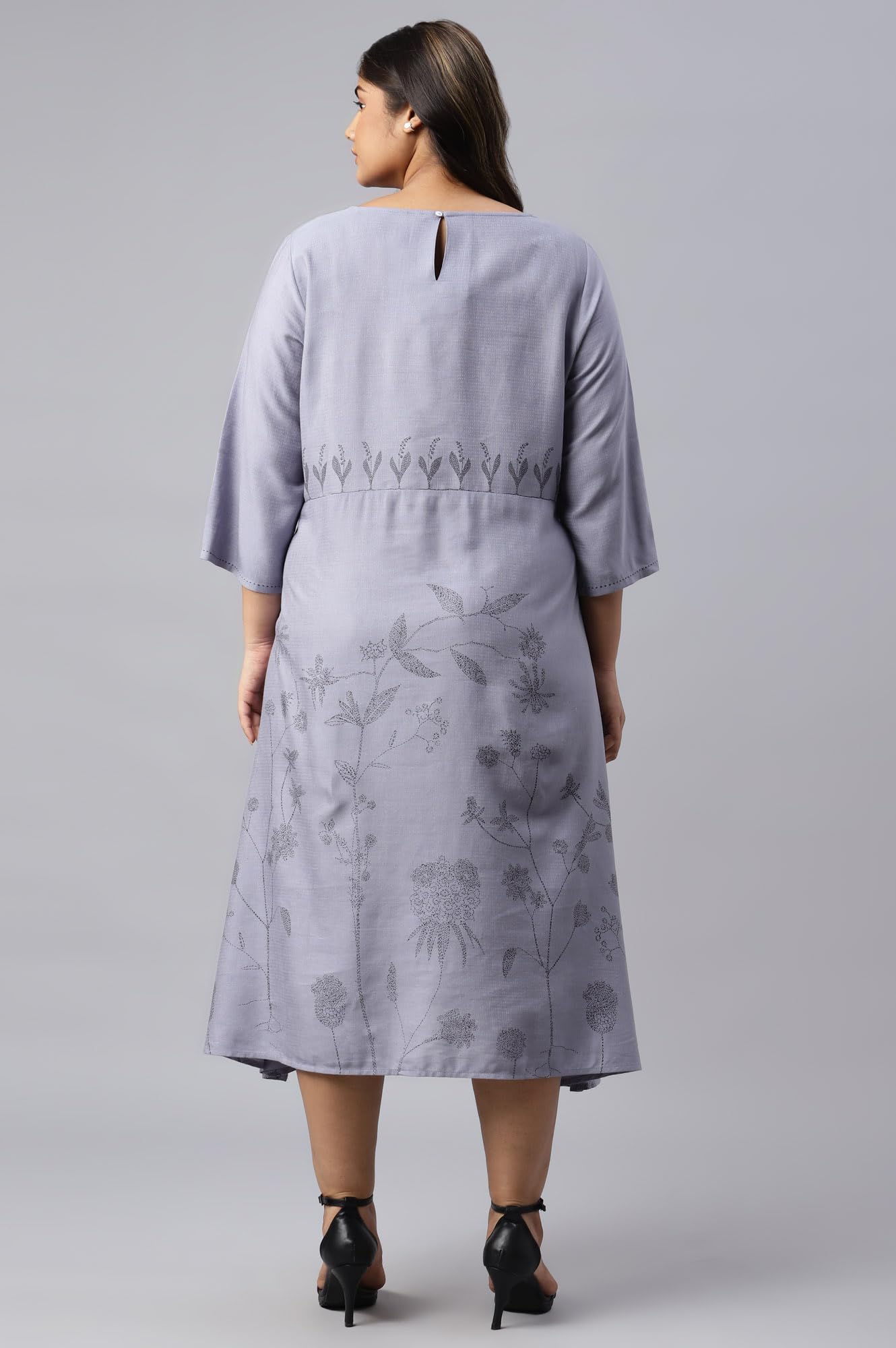 W For Woman Floral Rayon Kurta With Kantha Details For Women