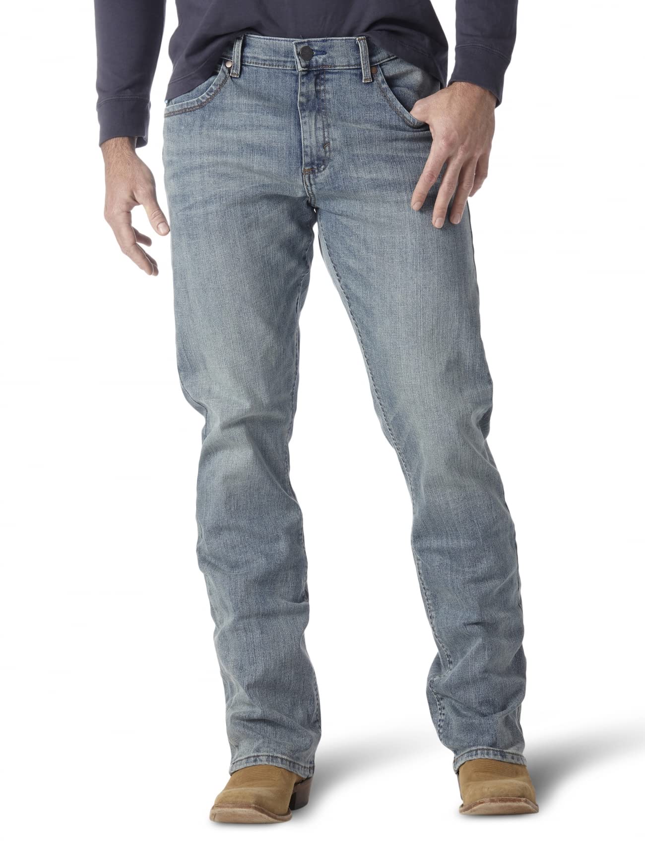Wrangler Men's Retro Slim Fit Boot Cut Jean, Bearcreek, 38W x 30L