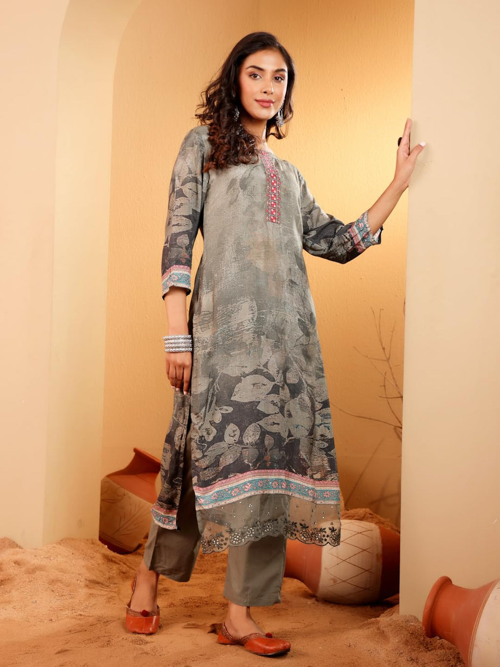Varanga Women Tonal Floral Printed Thread Embroidered Kurta With Bottom & Sequinned Dupatta ??Elegant Ethnic Set