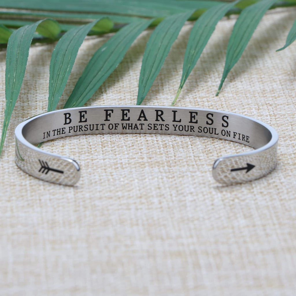Inspirational Bracelets for Women Sympathy Daughter Gifts from Mom Grandma Aunt Cousins Sisters Birthday Christmas Jewelry for W