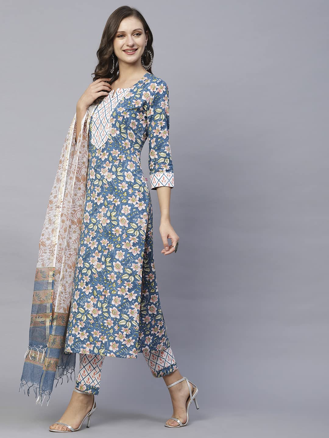 ANNI DESIGNER Womens Cotton Blend Straight Printed Kurta with Pant & Dupatta (Kuntu Green_L_Green_Large)
